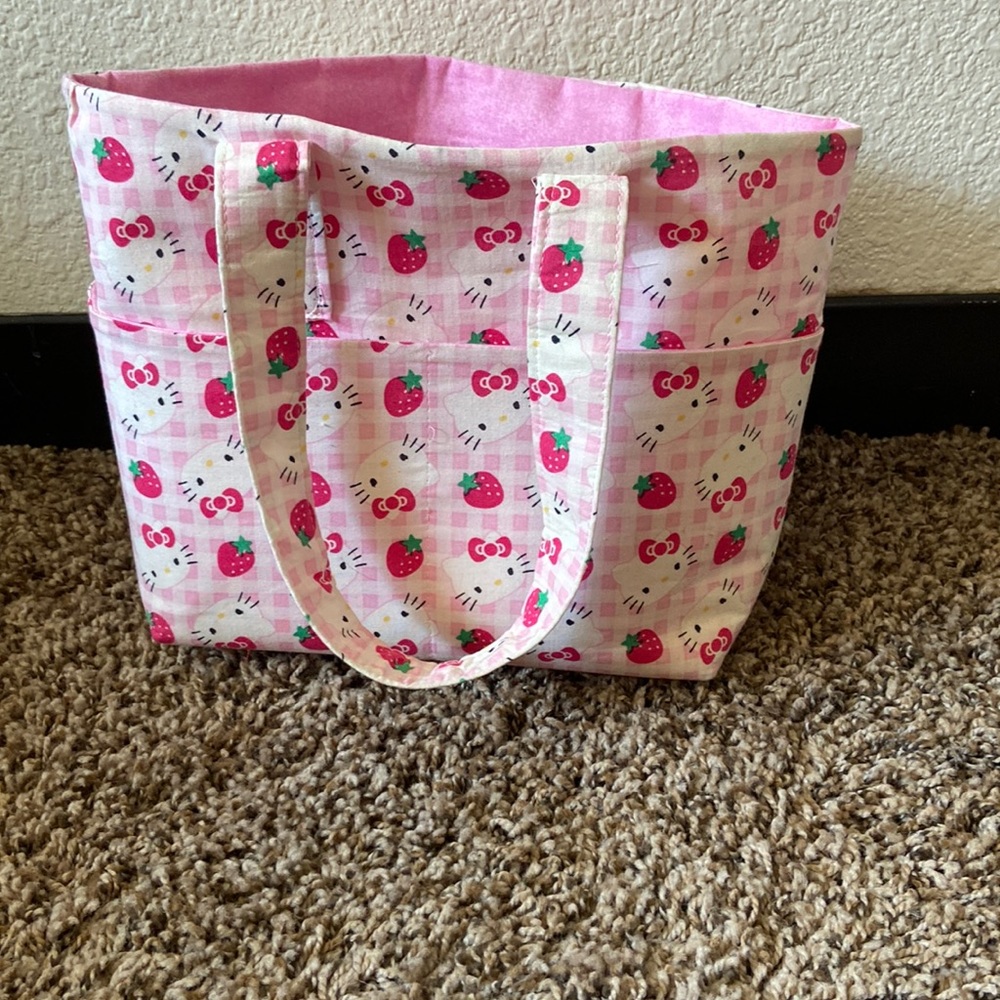 Hello kitty bag!